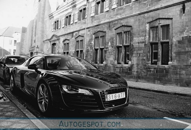 Audi R8