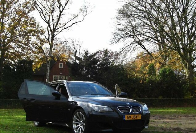 BMW M5 E61 Touring