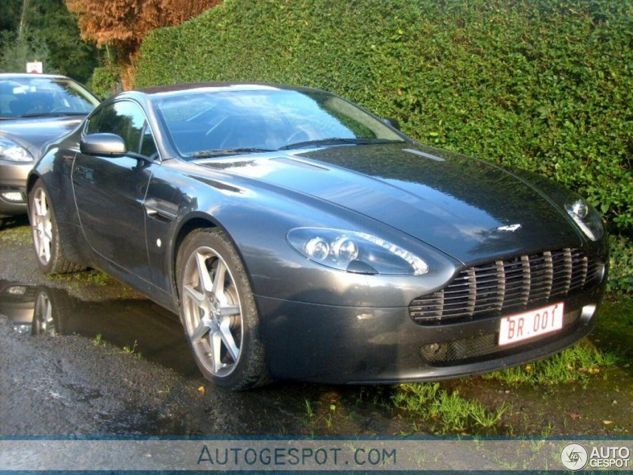 Aston Martin V8 Vantage