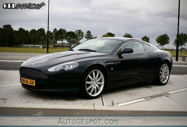 Aston Martin DB9