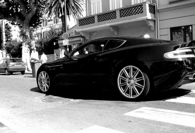 Aston Martin DBS