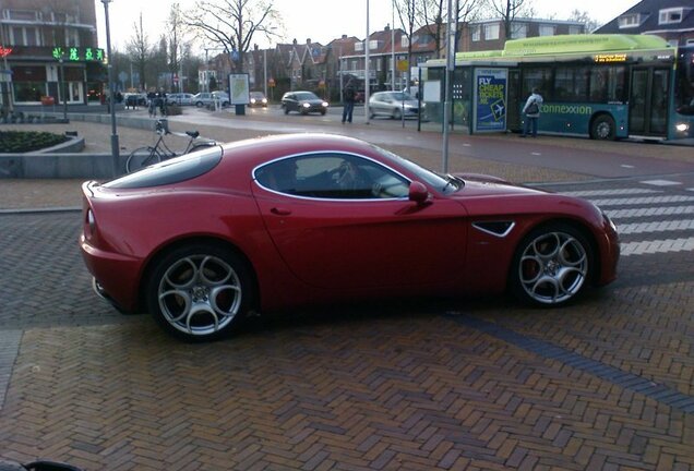 Alfa Romeo 8C Competizione