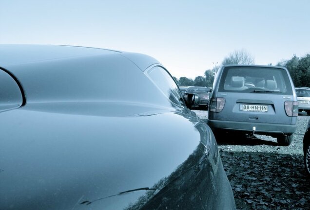 Aston Martin DB9