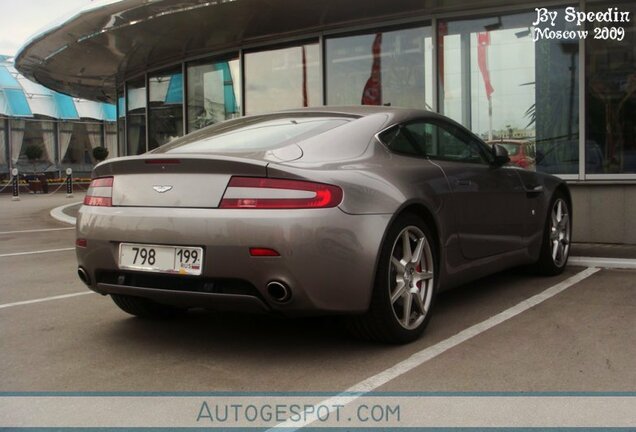 Aston Martin V8 Vantage