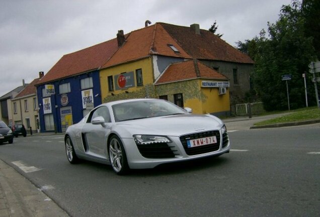 Audi R8