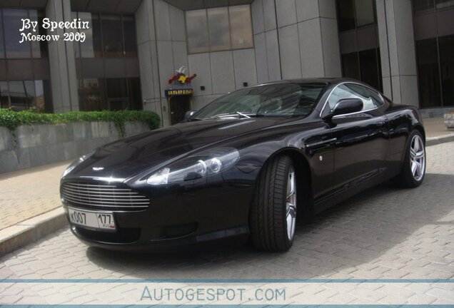 Aston Martin DB9