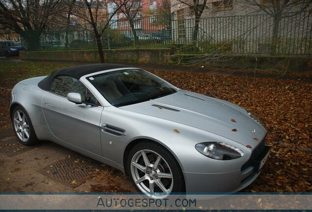 Aston Martin V8 Vantage Roadster