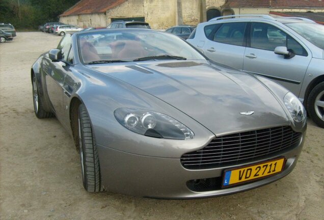 Aston Martin V8 Vantage Roadster