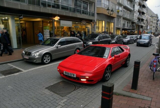 Lotus Esprit V8