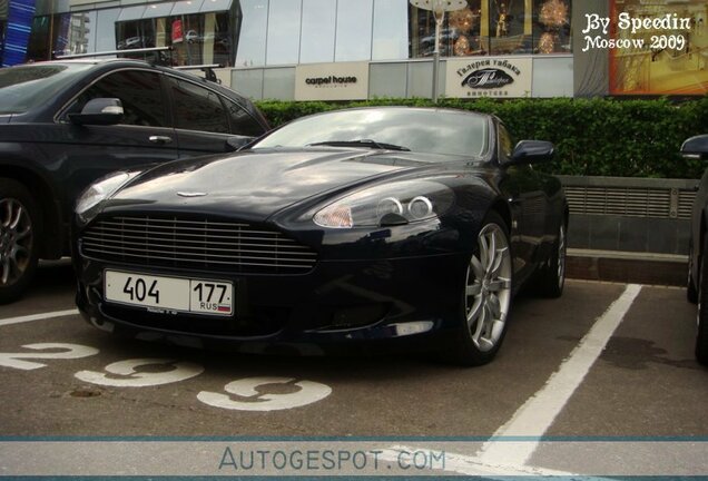 Aston Martin DB9