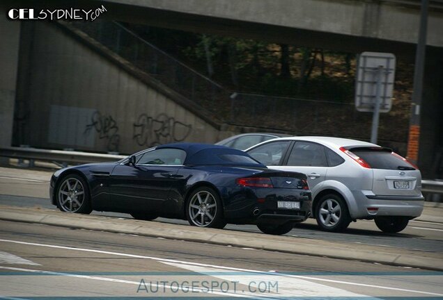 Aston Martin V8 Vantage Roadster