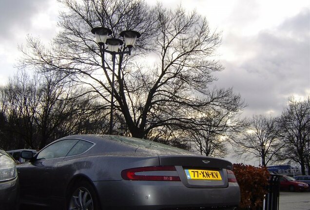 Aston Martin DB9