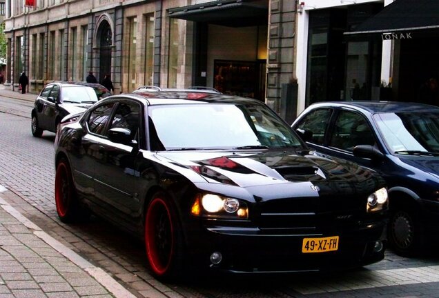 Dodge Charger SRT-8