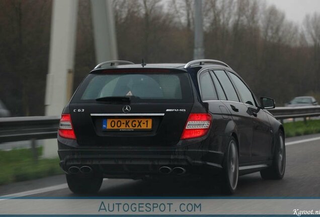 Mercedes-Benz C 63 AMG Estate