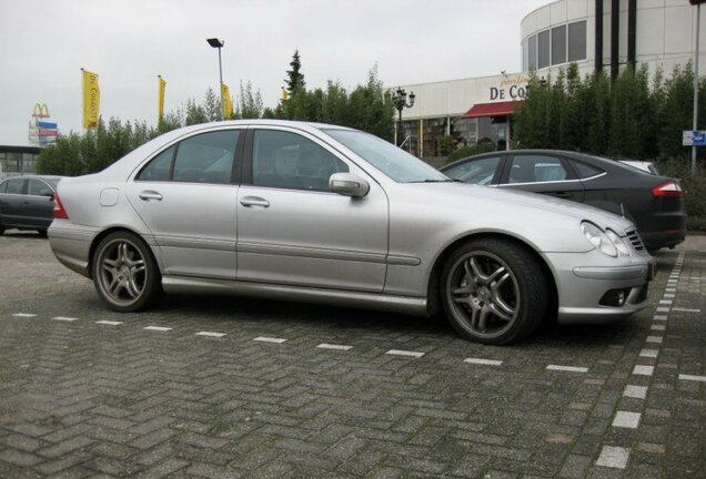 Mercedes-Benz C 55 AMG