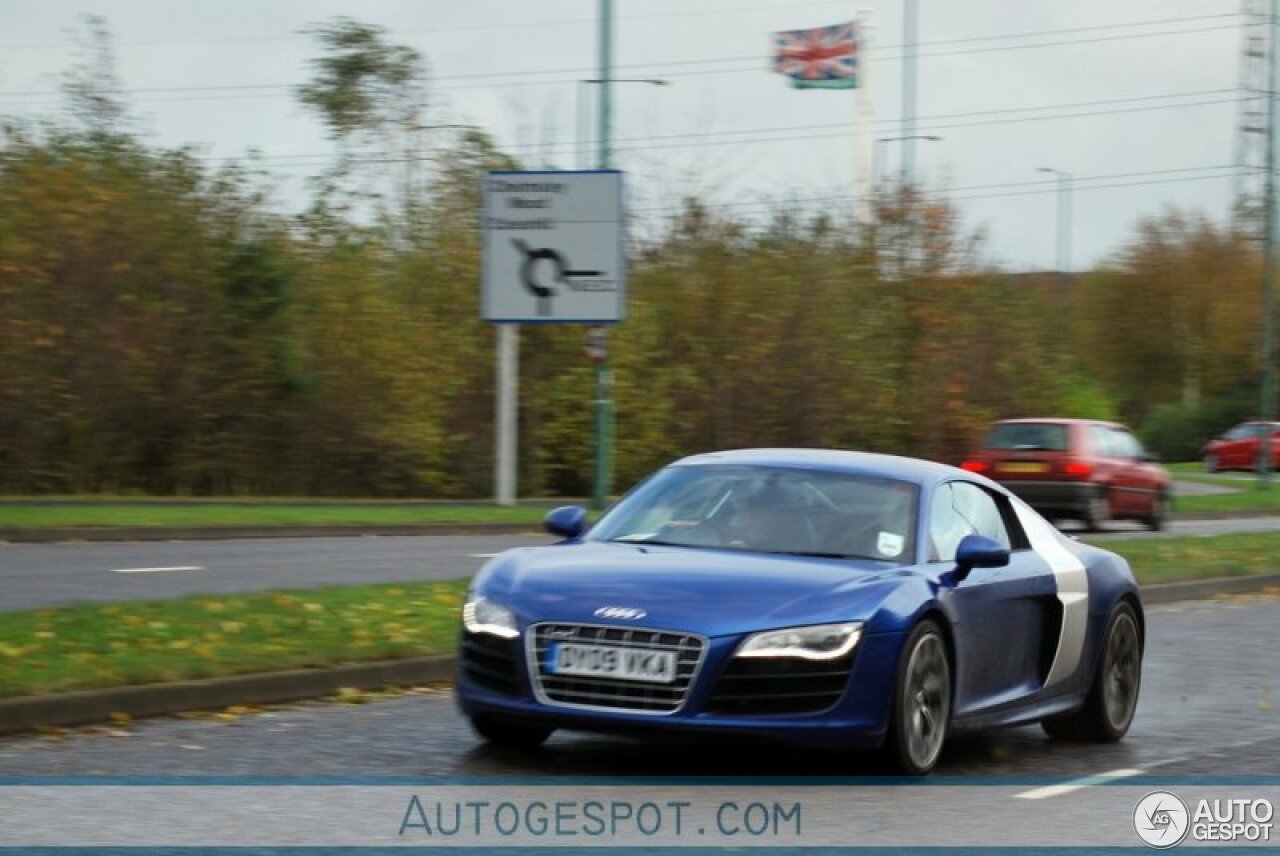 Audi R8 V10