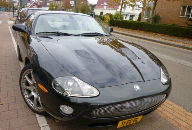 Jaguar XKR