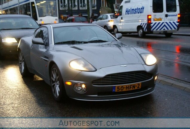 Aston Martin Vanquish S