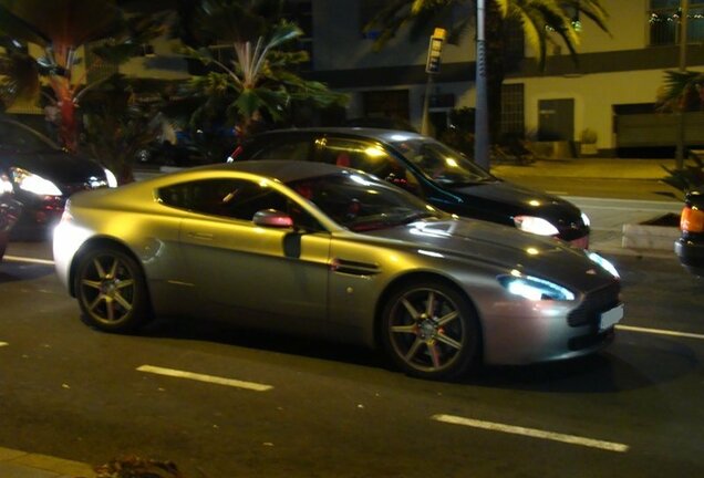 Aston Martin V8 Vantage