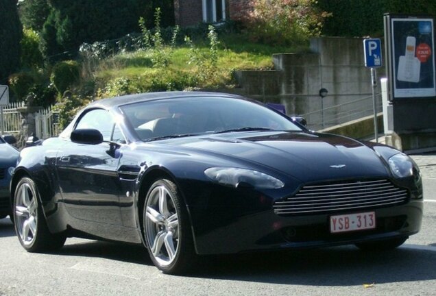 Aston Martin V8 Vantage Roadster