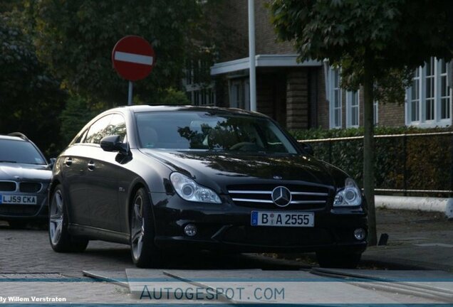 Mercedes-Benz CLS 63 AMG C219 2008