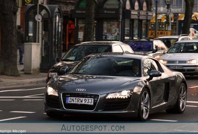 Audi R8