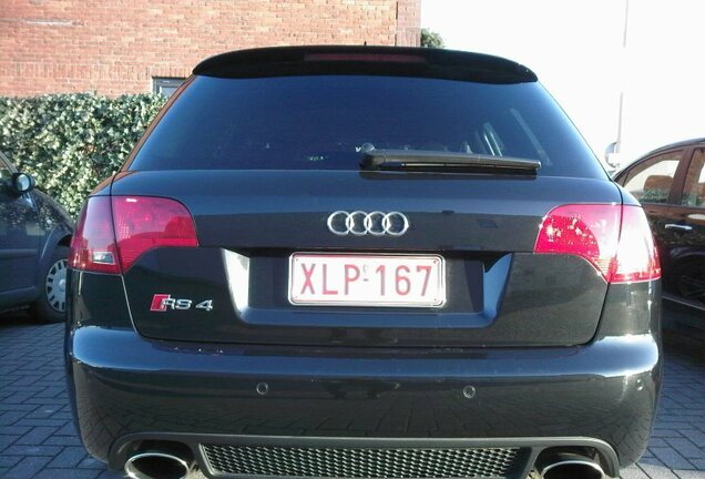 Audi RS4 Avant B7