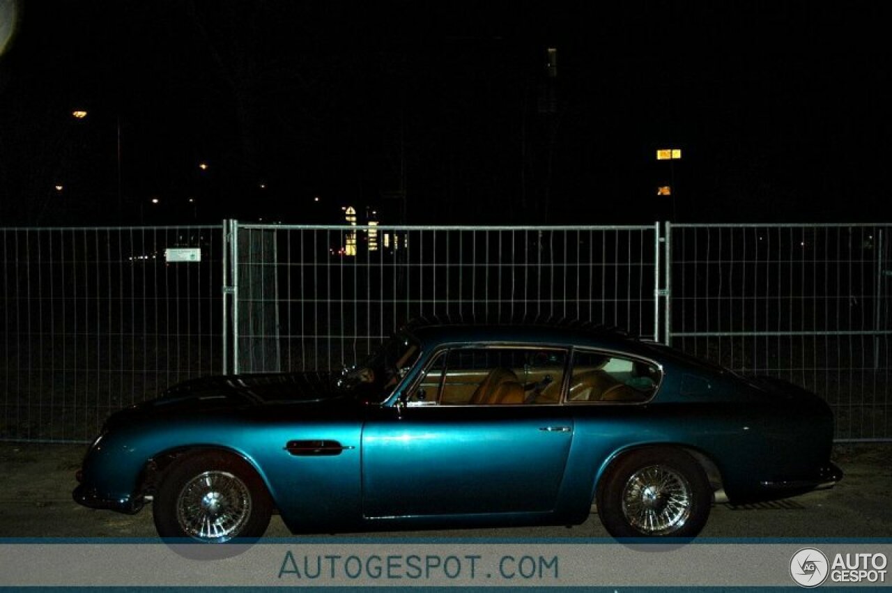 Aston Martin DB6 MKII