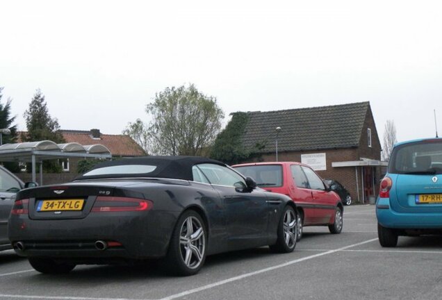 Aston Martin DB9 Volante