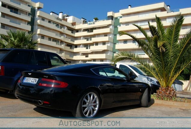 Aston Martin DB9