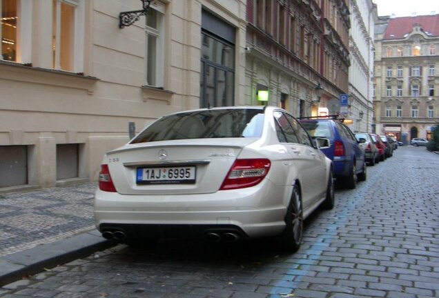 Mercedes-Benz C 63 AMG W204