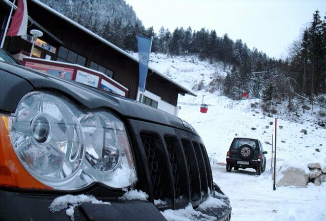 Jeep Grand Cherokee SRT-8 2005