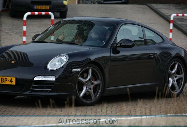 Porsche 997 Carrera 4S MkII