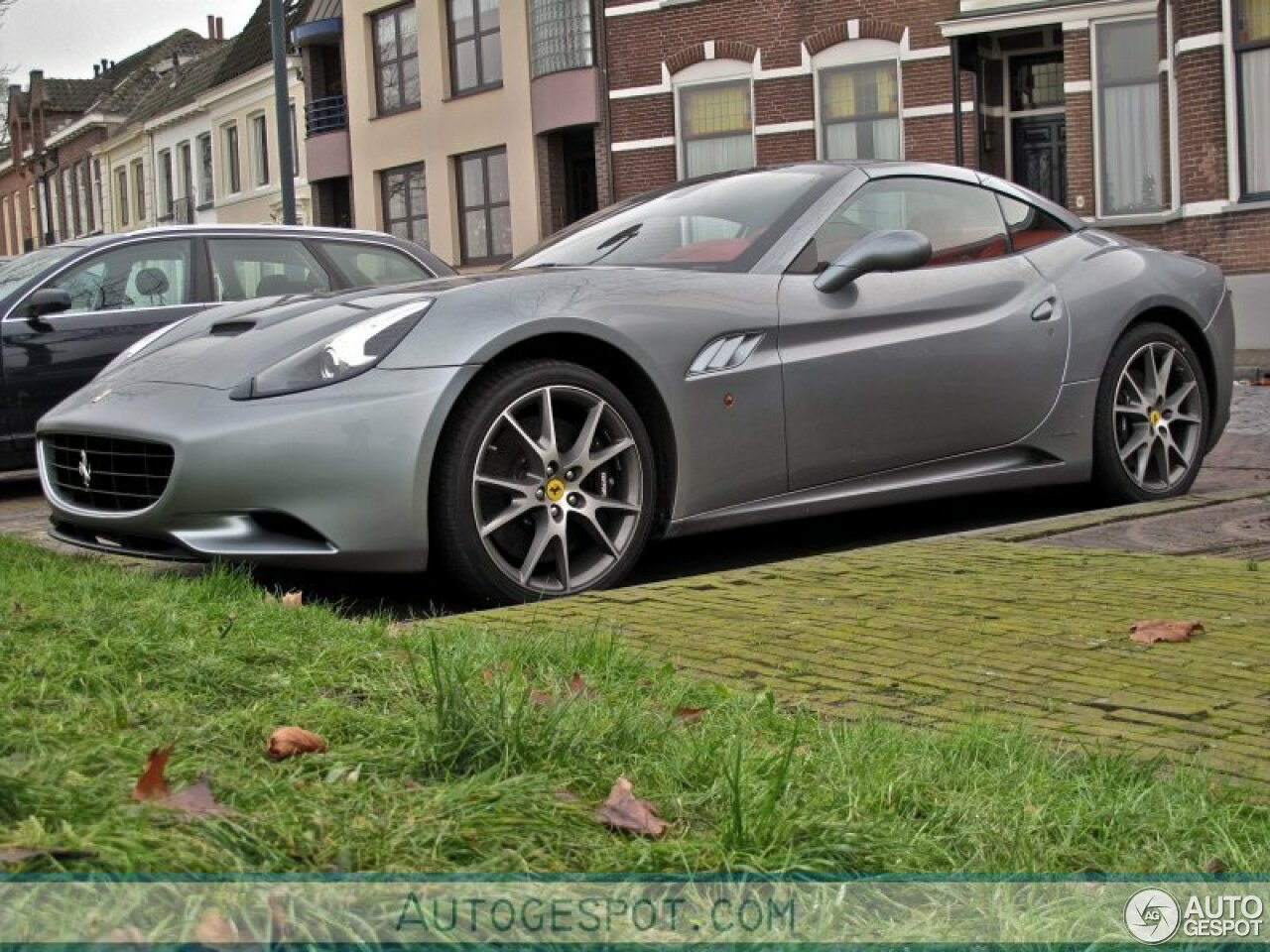 Ferrari California