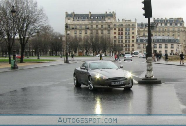 Aston Martin DB9