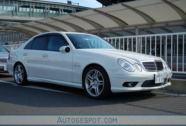 Mercedes-Benz E 55 AMG