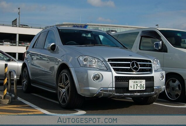 Mercedes-Benz ML 63 AMG W164 2009