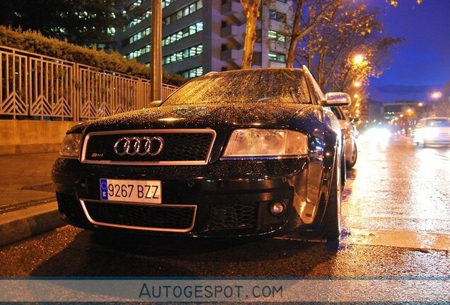 Audi RS6 Avant C5