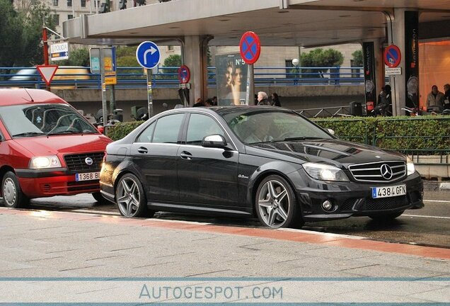 Mercedes-Benz C 63 AMG W204