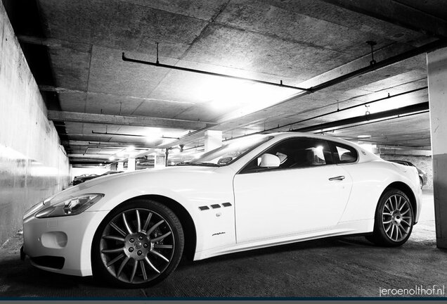 Maserati GranTurismo S Automatic