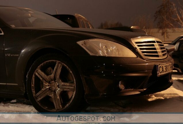 Mercedes-Benz S 65 AMG V221