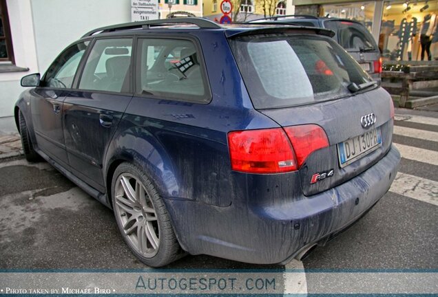 Audi RS4 Avant B7