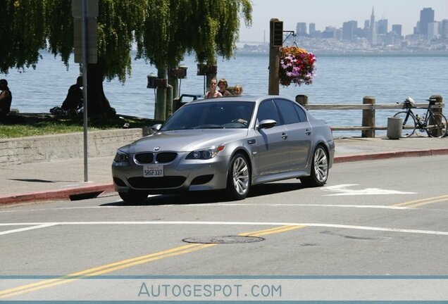 BMW M5 E60 2005