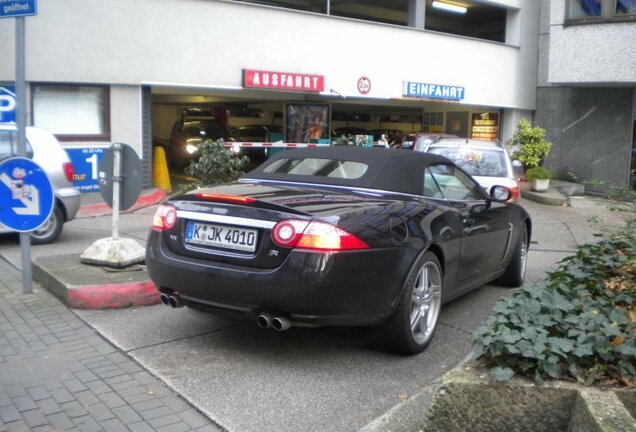 Jaguar XKR Convertible 2006