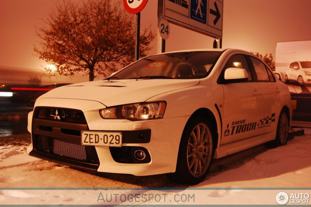 Mitsubishi Lancer Evolution X