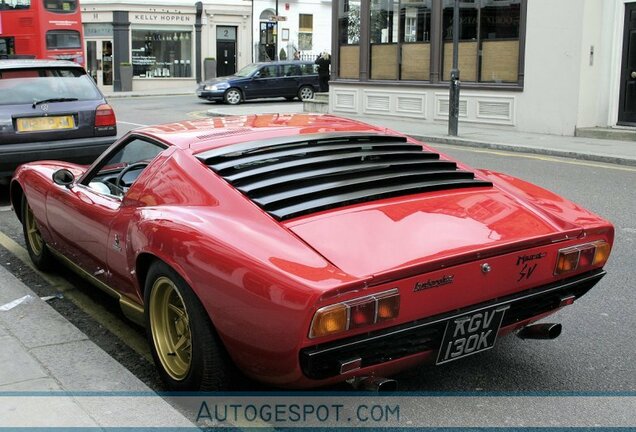 Lamborghini Miura P400 SV