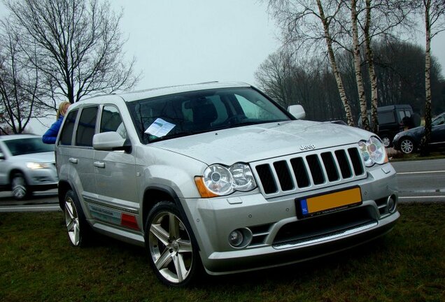 Jeep Grand Cherokee SRT-8 2005