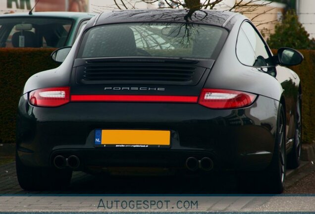 Porsche 997 Carrera 4S MkII Pon Edition