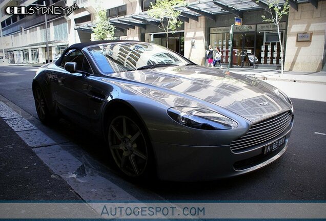 Aston Martin V8 Vantage Roadster