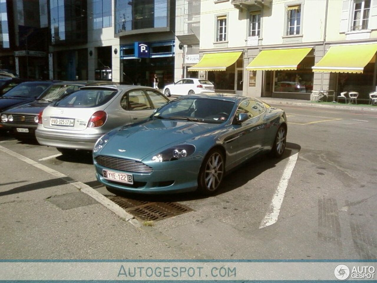 Aston Martin DB9